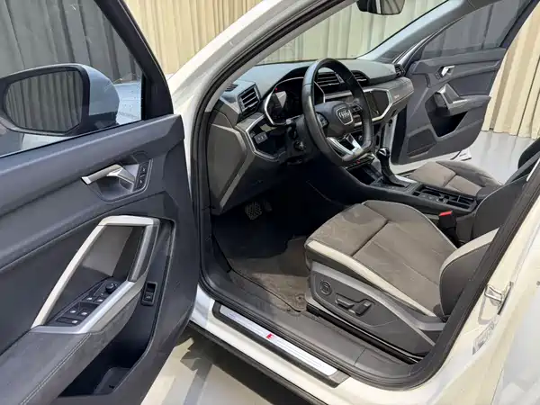 Audi Q3 2023