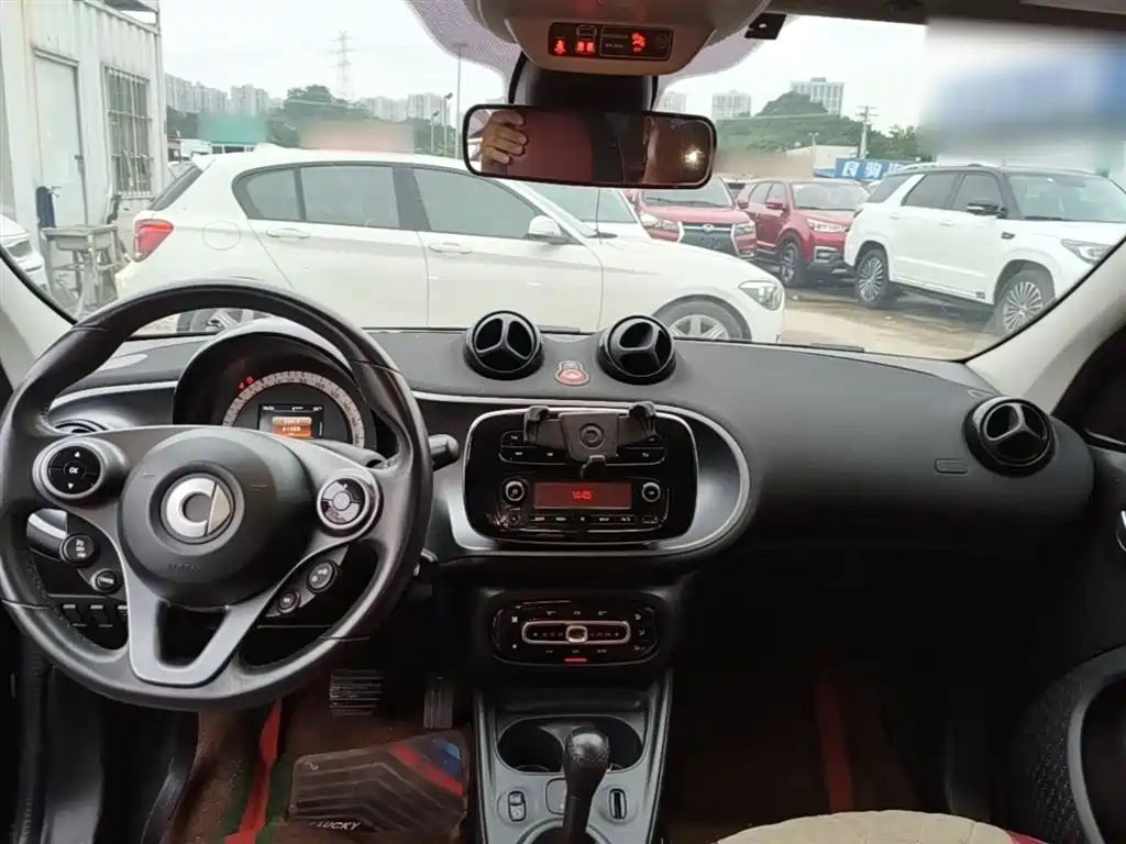 smart Forfour 2017 — фото 10