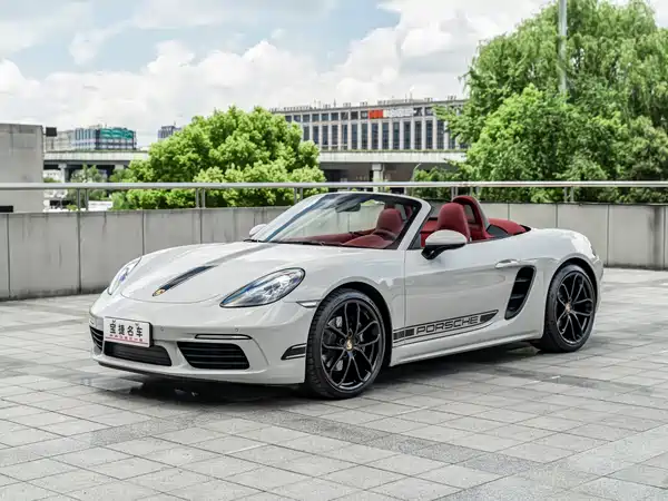 Porsche 718 2024