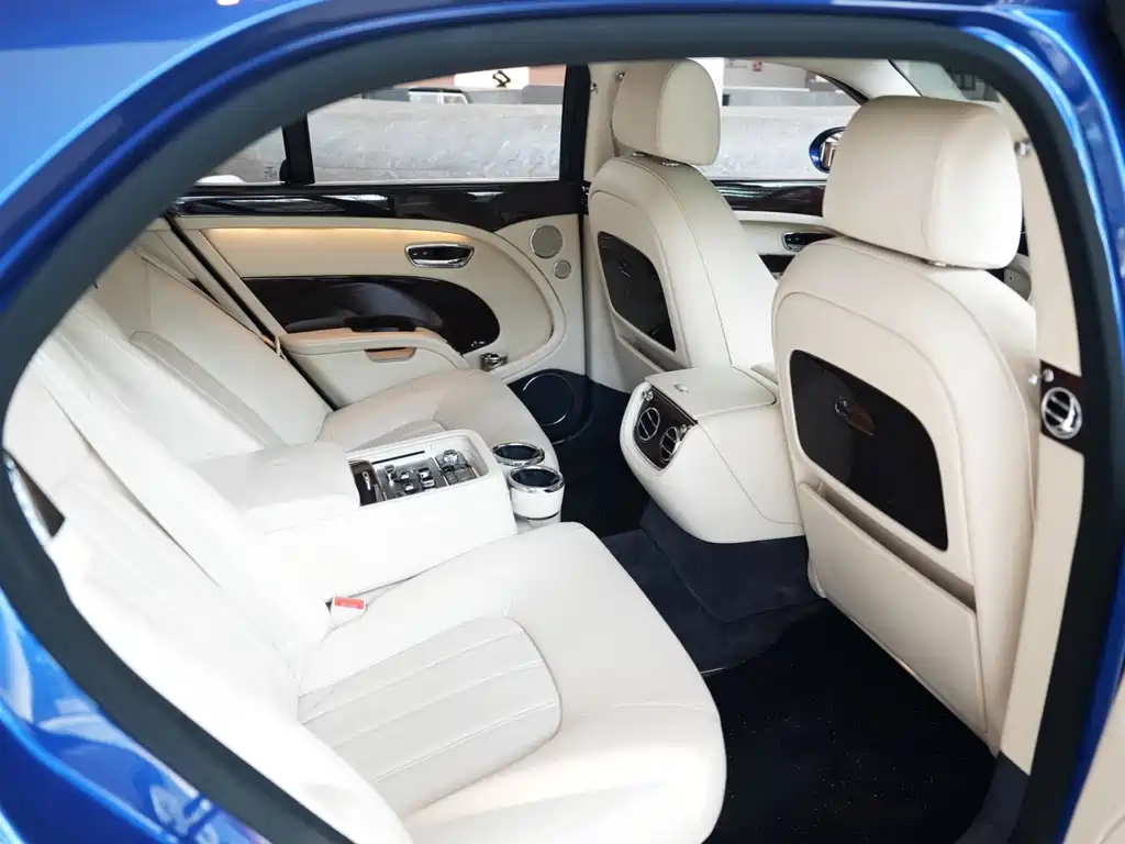 Bentley Mulsanne 2013 — фото 9