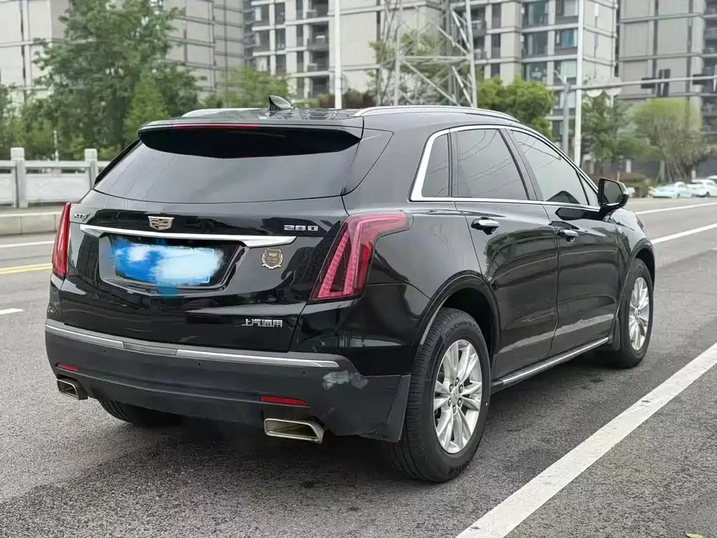 Cadillac XT5 2020 — фото 7