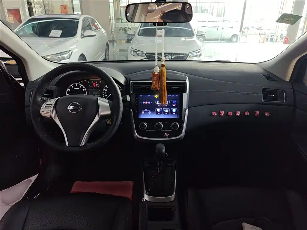 Nissan Tiida 2020 — фото 10