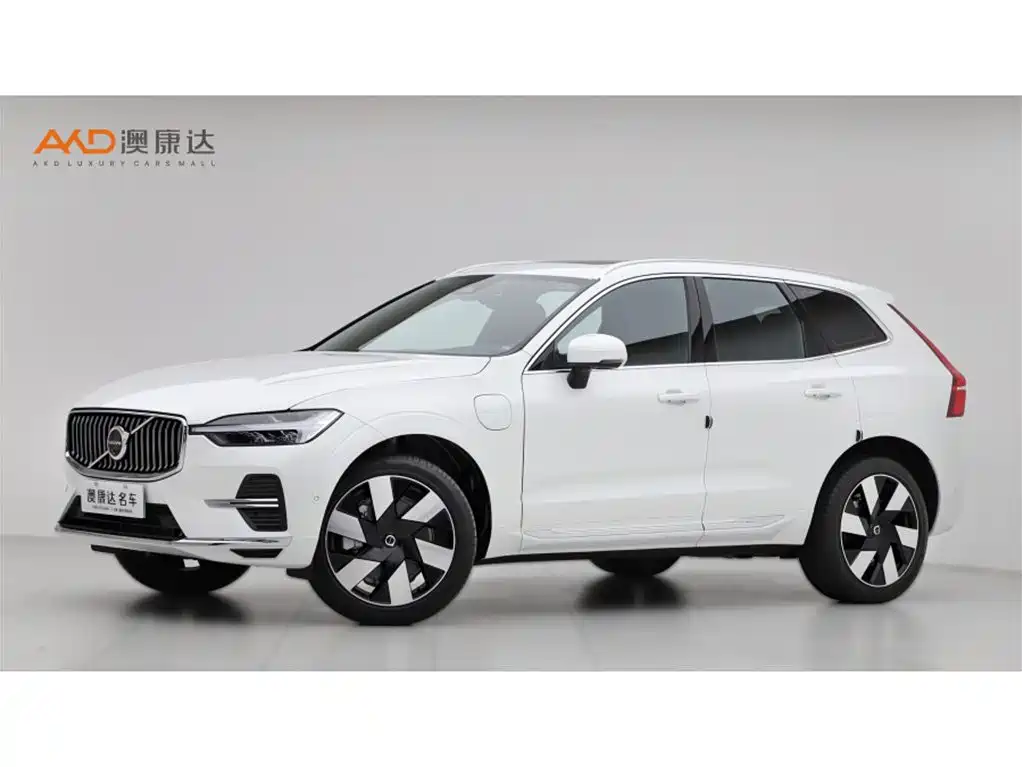 Volvo XC60 PHEV 2024
