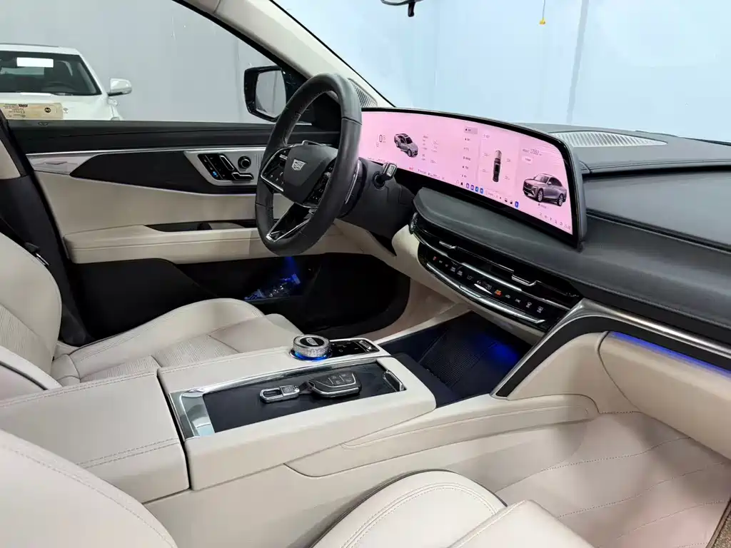 Cadillac CT6 2025 — фото 13