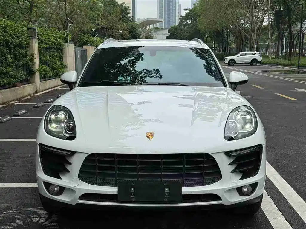 Porsche Macan 2016