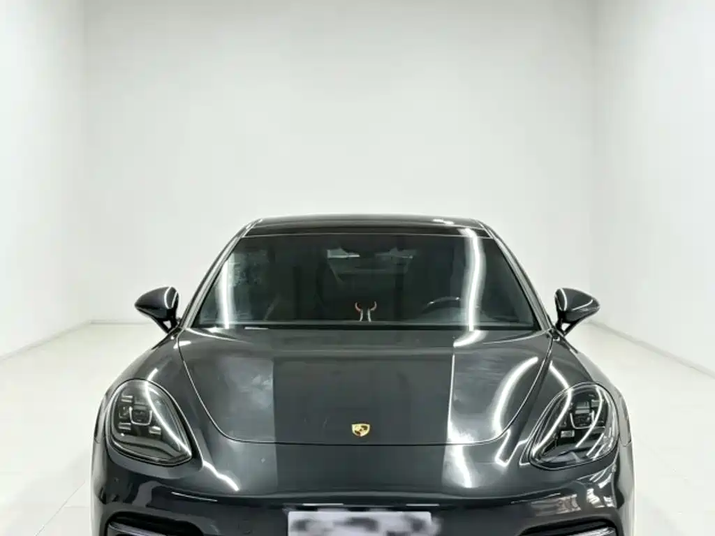 Porsche Panamera 2019 — фото 2