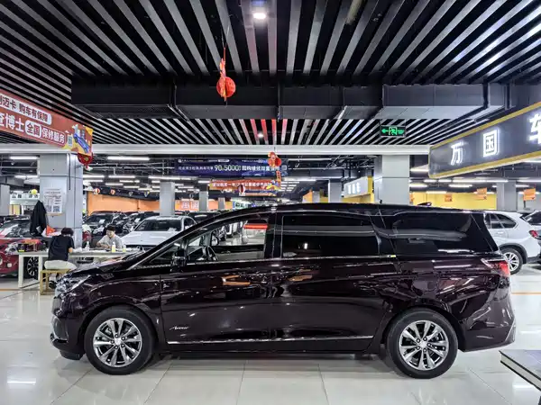 Buick GL8 2021