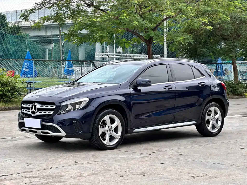 Mercedes-Benz GLA 2018 — фото 1