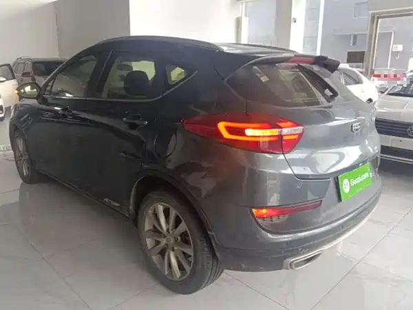 Geely Emgrand GS 2016