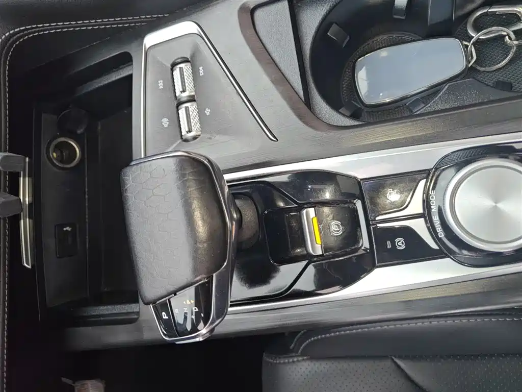 Changan CS75 PLUS 2021 — фото 10
