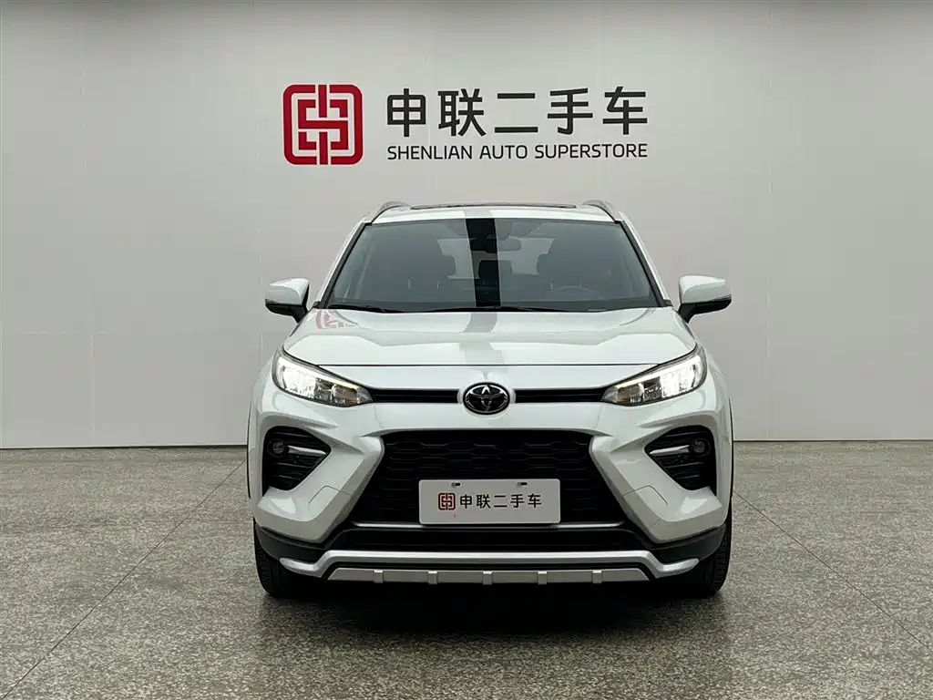 Toyota Wildlander 2022 — фото 5