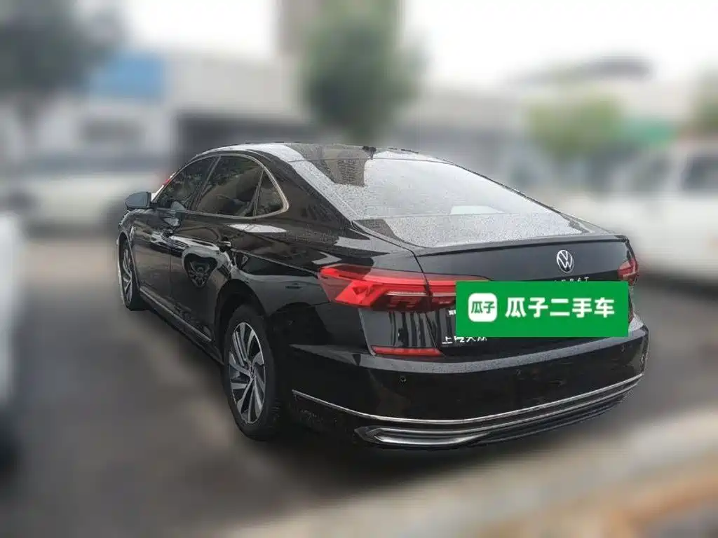 Volkswagen Passat Plug-In Hybrid 2021 — фото 4