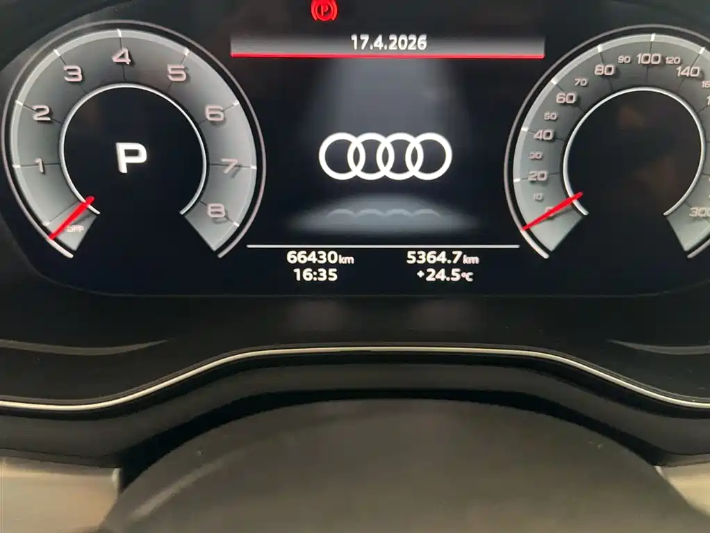 Audi A4L 2022 — фото 9