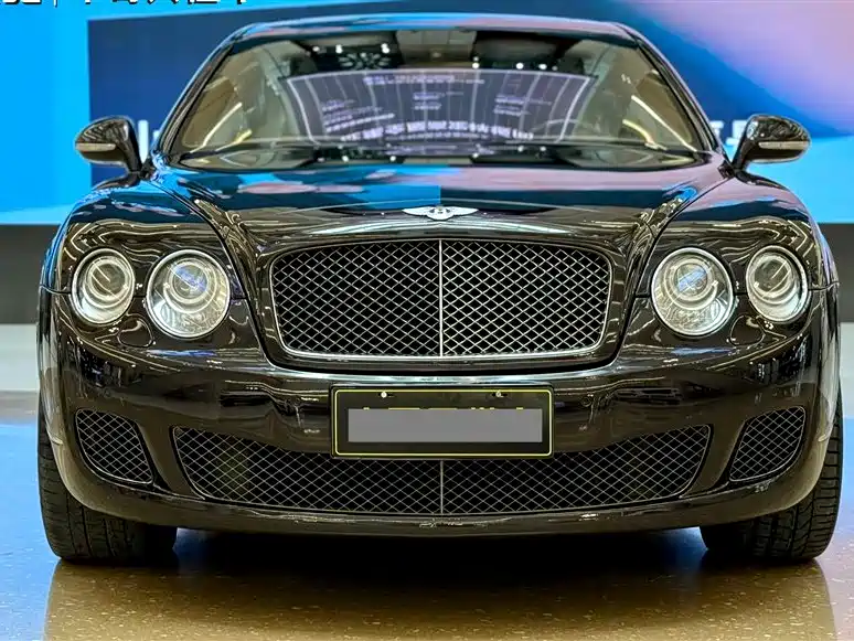 Bentley Flying Spur 2011 — фото 2