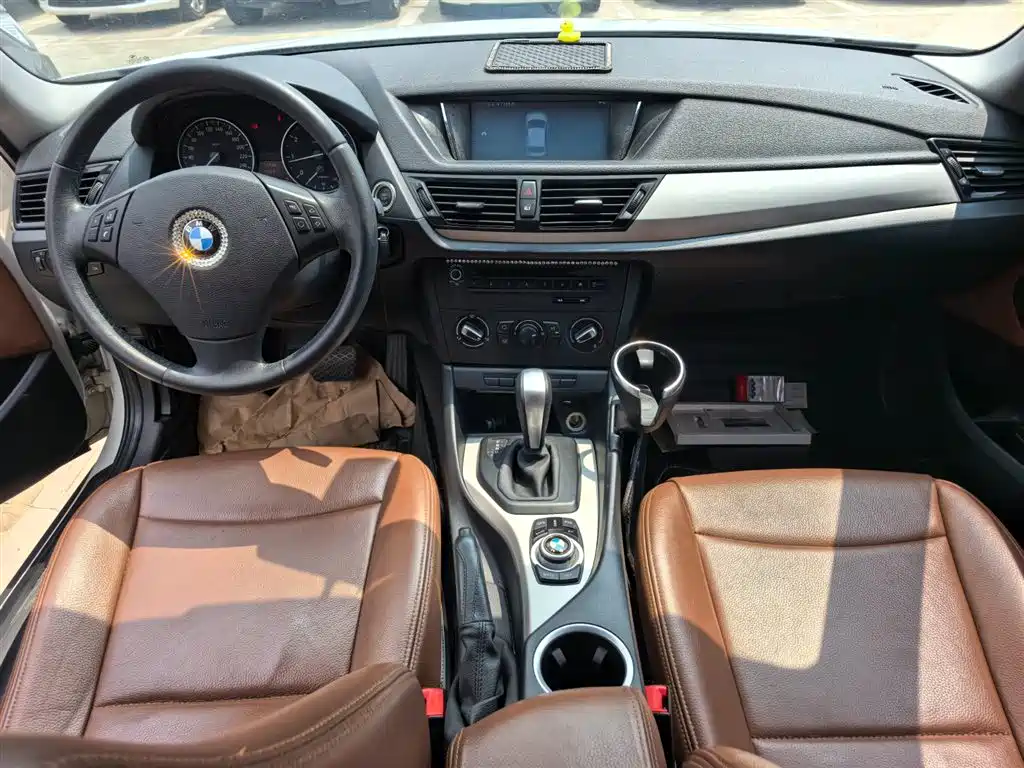 BMW X1 2013 — фото 10