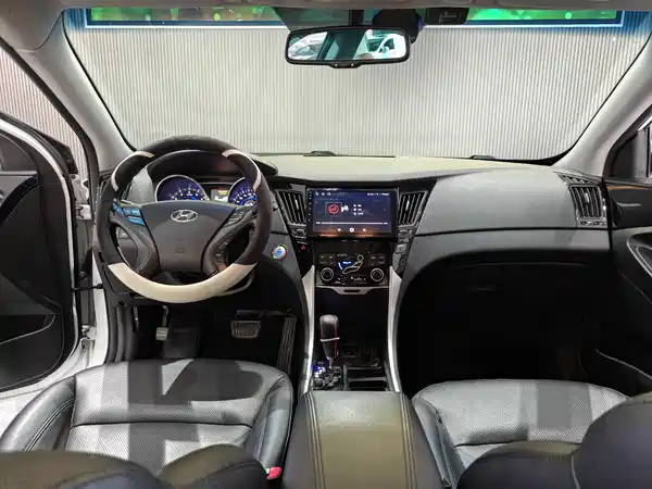 Hyundai Sonata 2015
