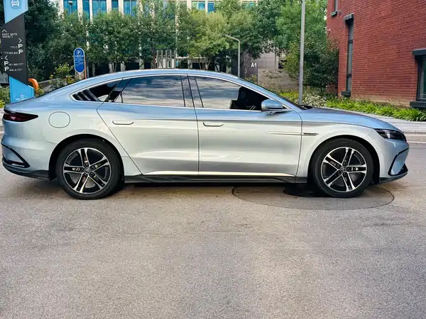 BYD Han 2023