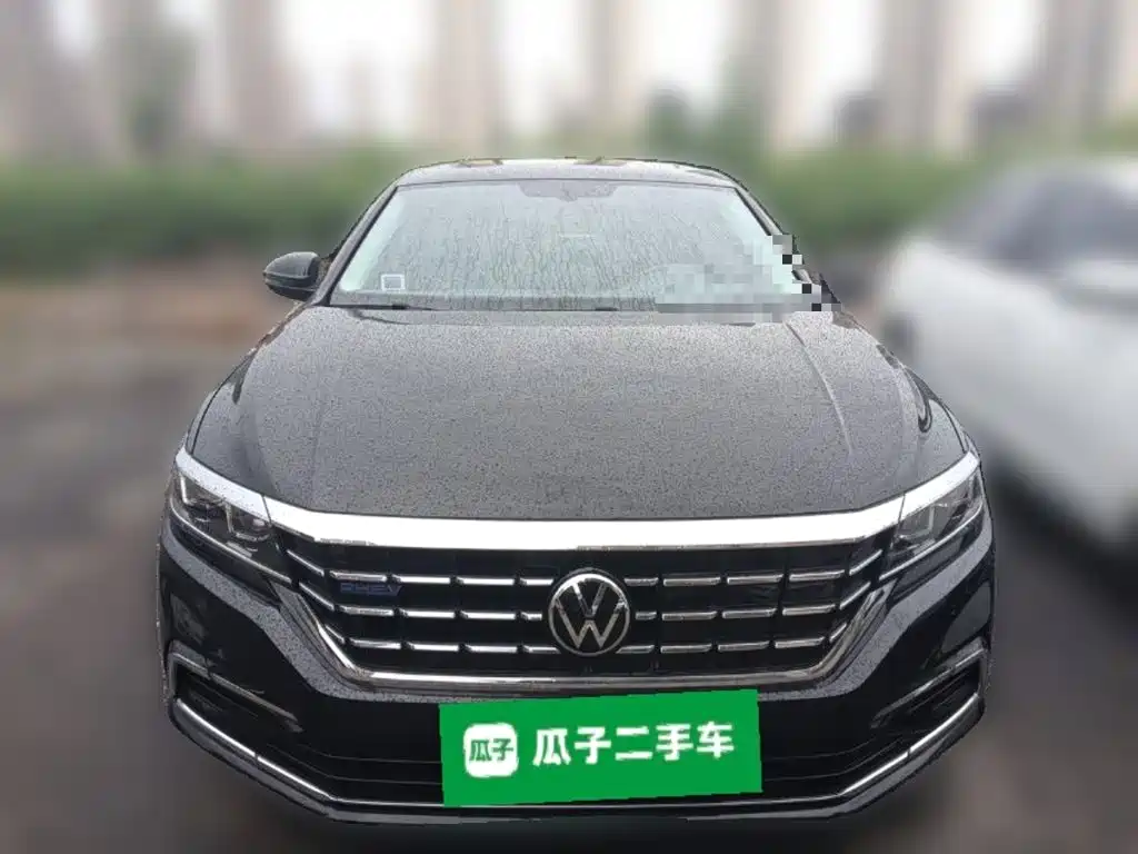 Volkswagen Passat Plug-In Hybrid 2021 — фото 2