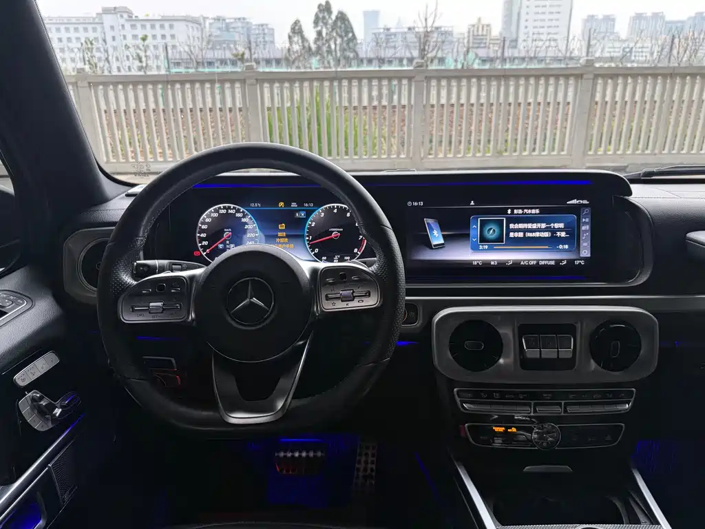 Mercedes-Benz G-Class 2020 — фото 16