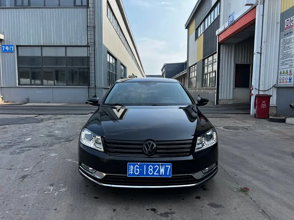 Volkswagen Magotan 2014