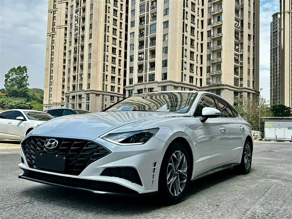Hyundai Sonata 2020 — фото 1