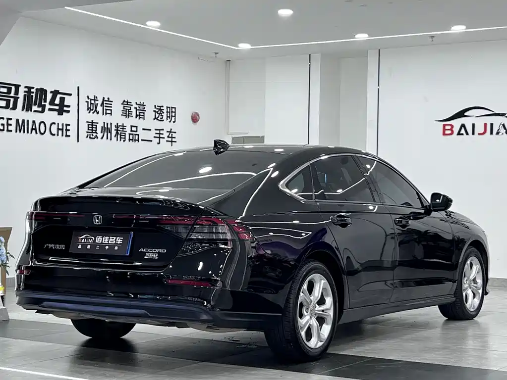Honda Accord 2023 — фото 5