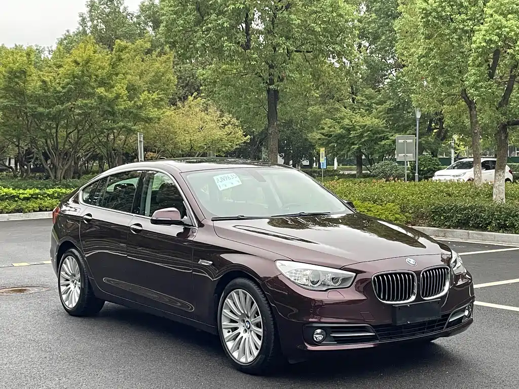 BMW 5 Series GT 2014 — фото 3