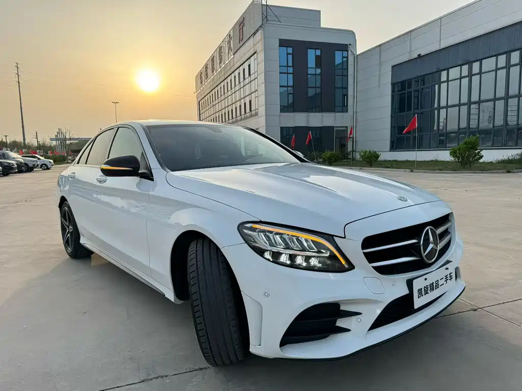 Mercedes-Benz C-Class 2020 — фото 3