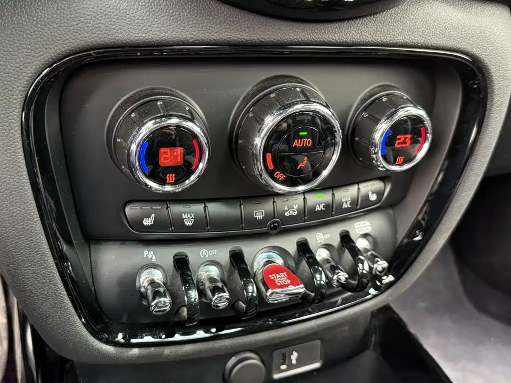 MINI JCW Clubman 2022 — фото 9