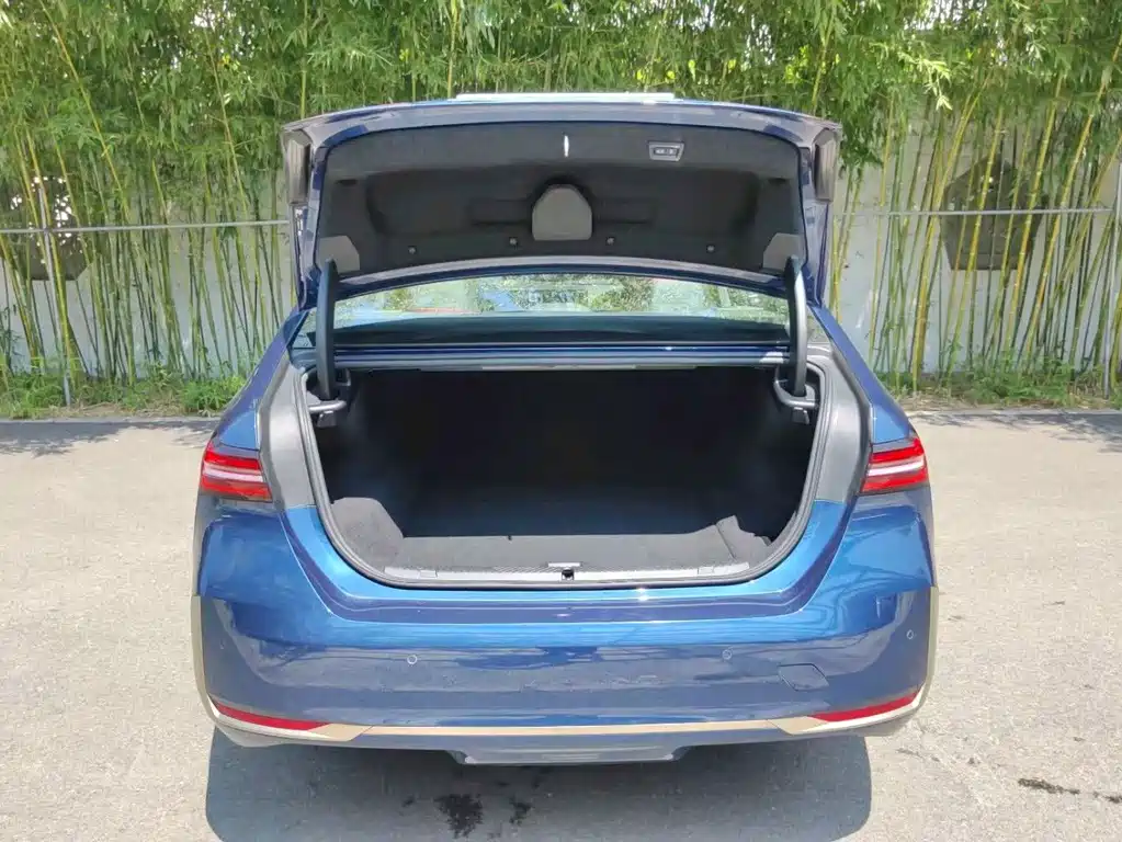 BMW i5 2024 — фото 6