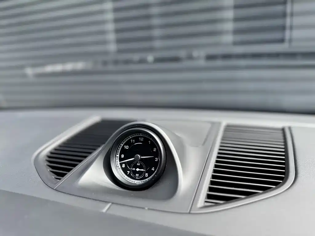 Porsche Macan 2025 — фото 12