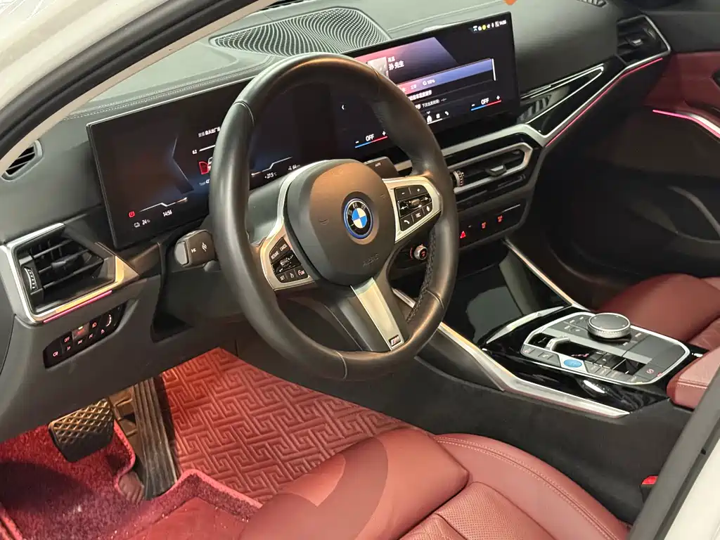 BMW i3 2024 — фото 11