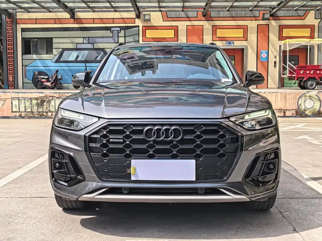 Audi Q5L 2022 — фото 2