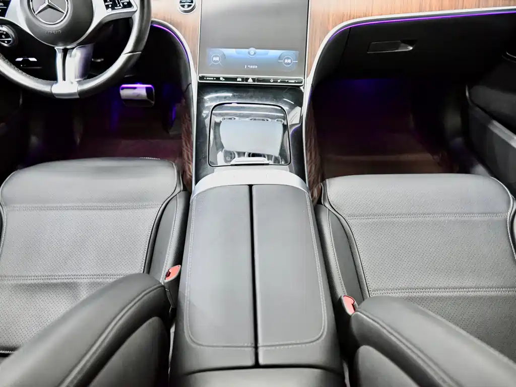 Mercedes-Benz C-Class 2022 — фото 10
