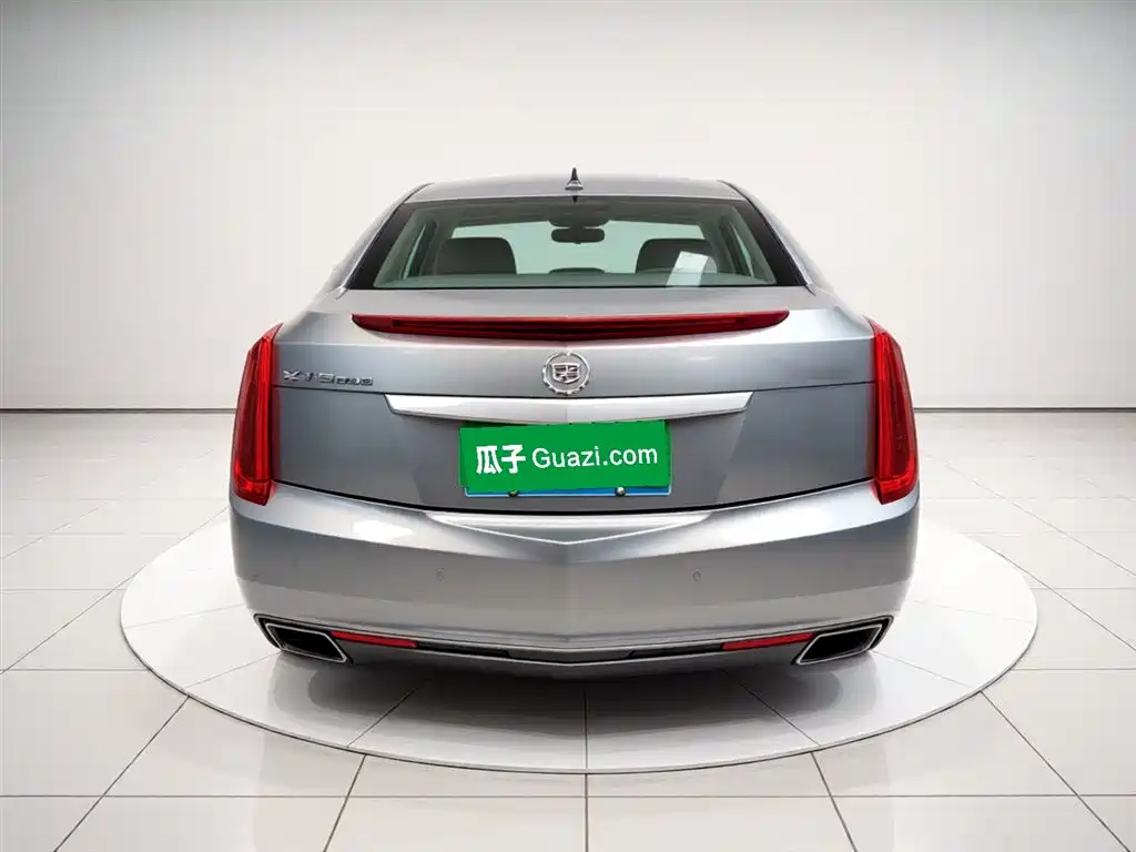 Cadillac XTS 2015 — фото 5