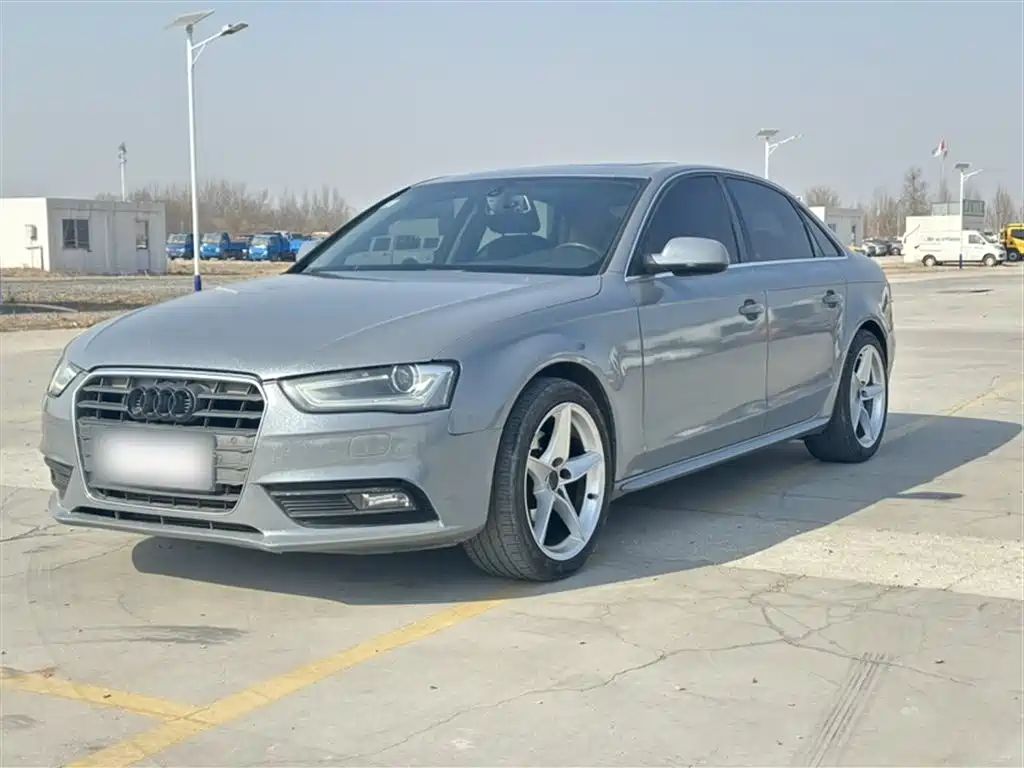 Audi A4L 2014 — фото 2