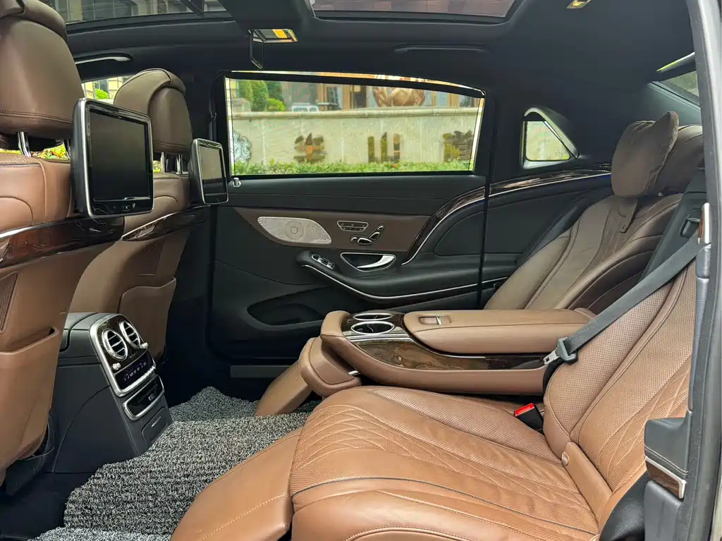 Mercedes-Benz Maybach S-Class 2017 — фото 8