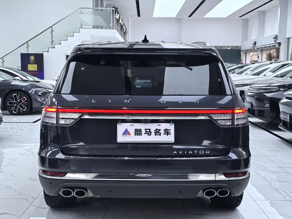 Lincoln Aviator 2021 — фото 14