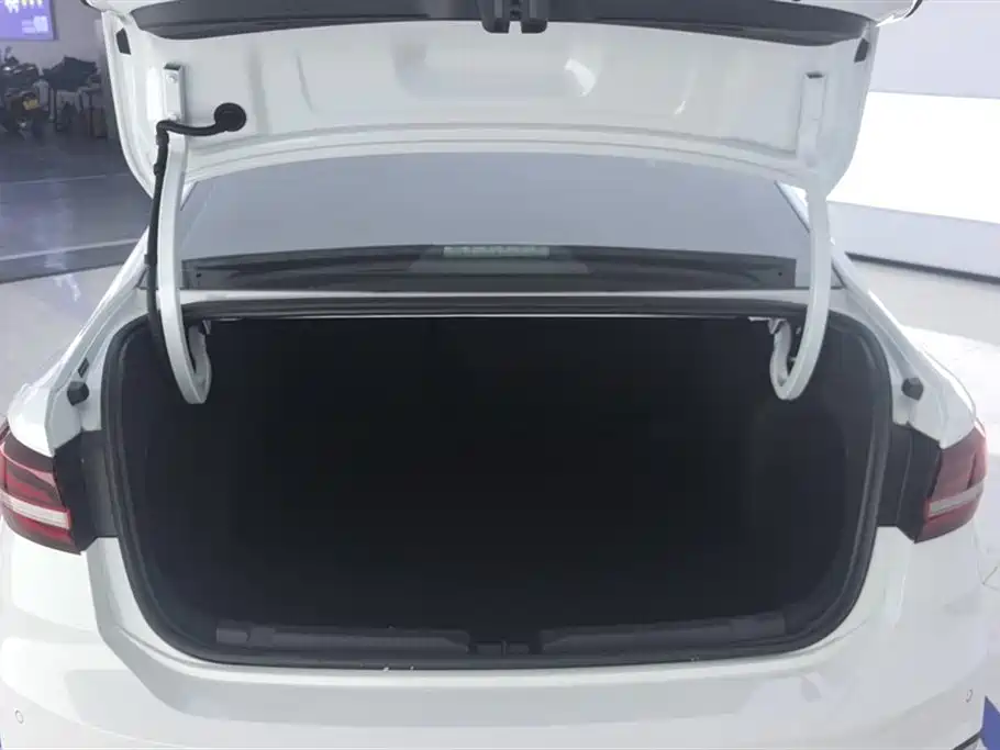 Volkswagen Lavida 2024