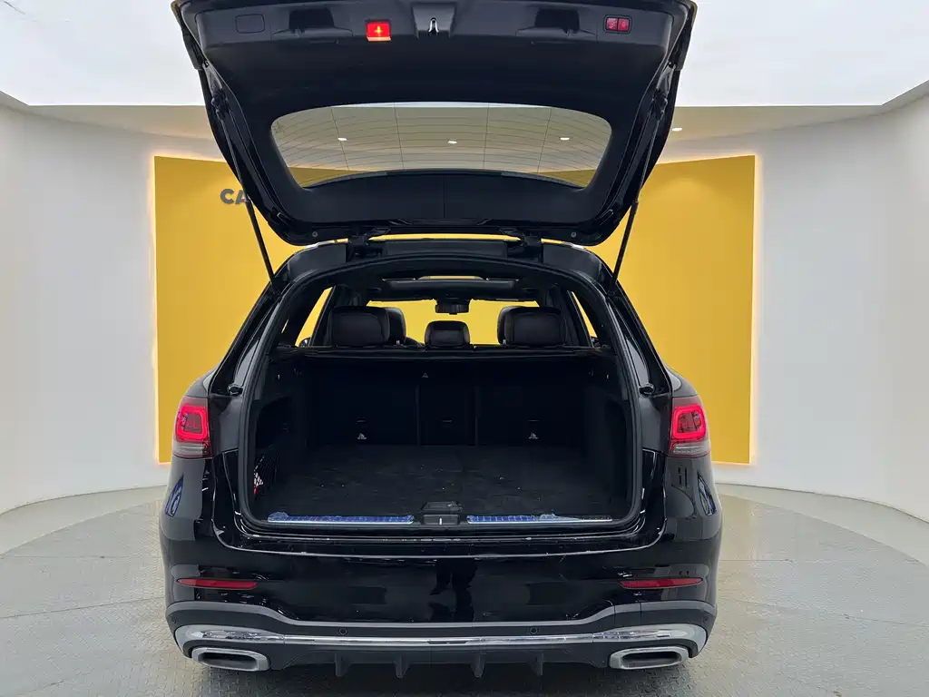 Mercedes-Benz GLC 2020 — фото 31