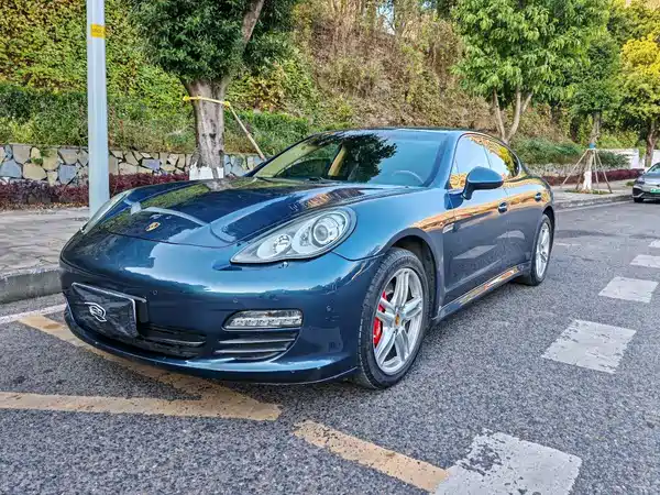 Porsche Panamera 2010