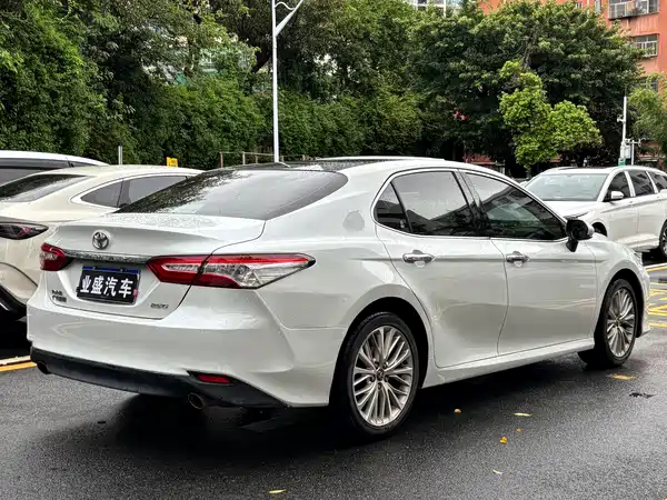 Toyota Camry 2018