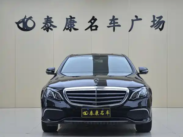 Mercedes-Benz E-Class 2021