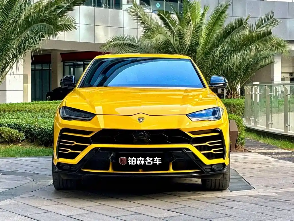 Lamborghini Urus 2019 — фото 2