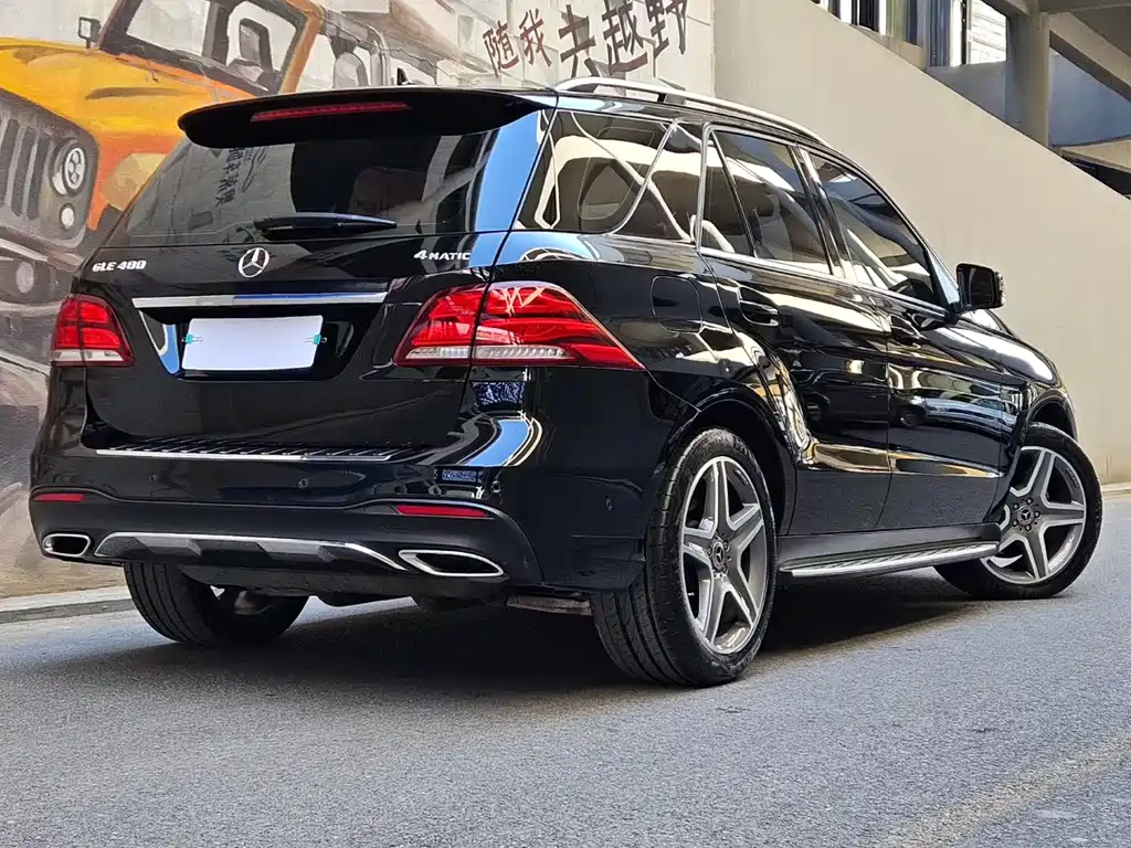Mercedes-Benz GLE 2016 — фото 2