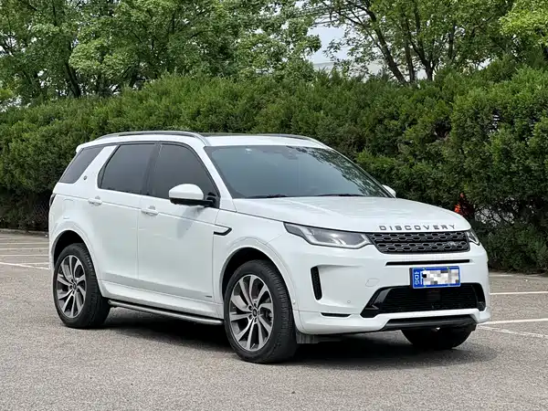 Land Rover Discovery Sport 2021