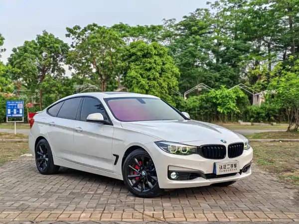 BMW 3 Series GT 2018