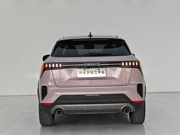 Lynk & Co 06 2022