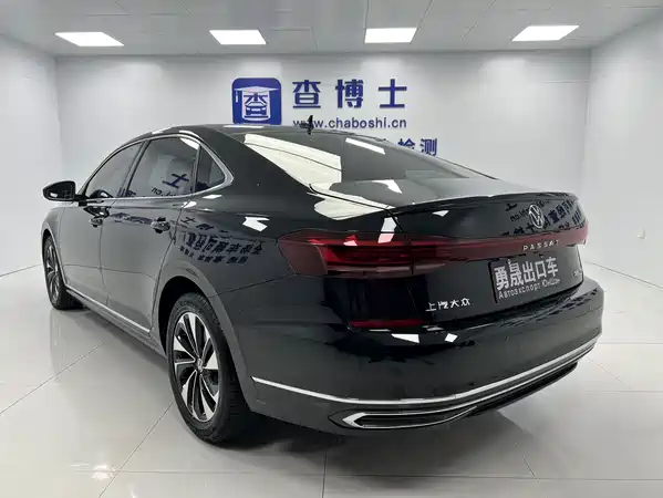 Volkswagen Passat 2022