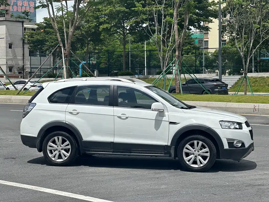 Chevrolet Captiva 2016 — фото 4